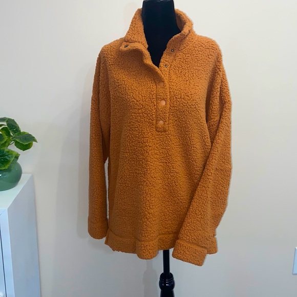 Aerie Sherpa button up jacket, size xs, soft pullover with pockets. - Picture 1 of 9